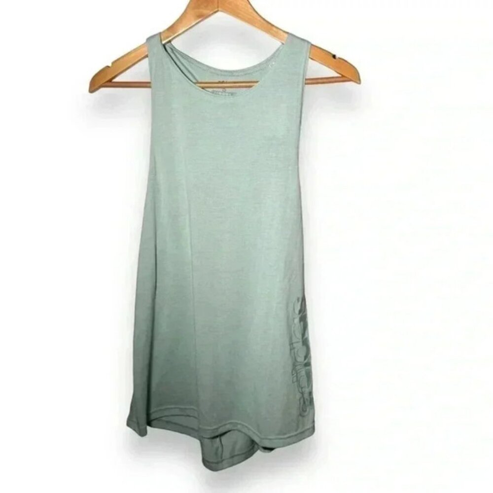 NWT Adidas Seafoam green keyhole back tank top S